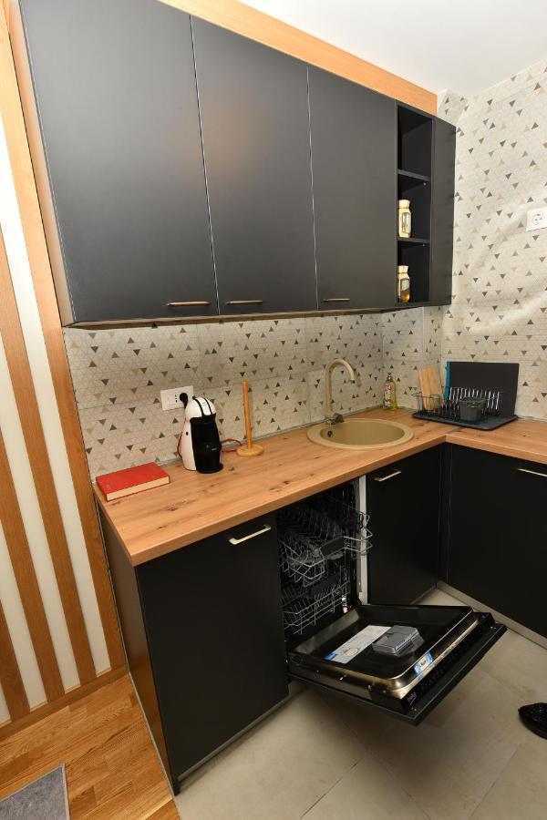 Grand Lux Apartman Čačak Екстериор снимка